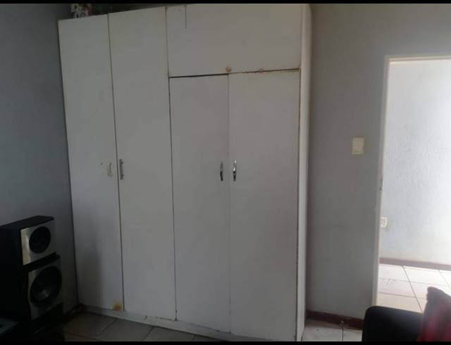 4 BEDROOM HOUSE FOR SALE IN ROSETTENVILLE